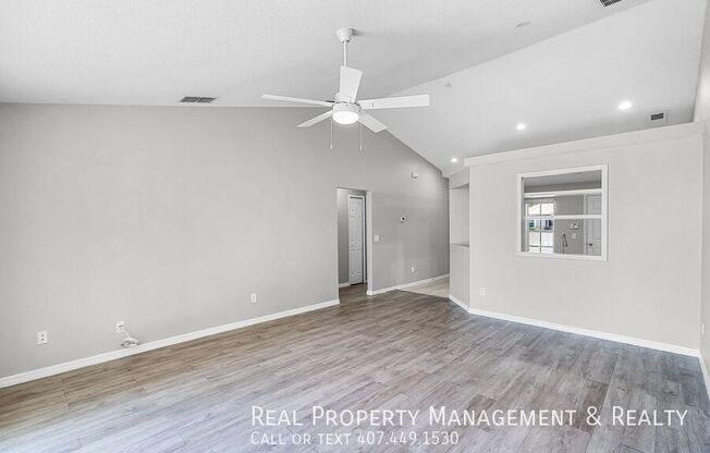 3431 KAYLA CIR