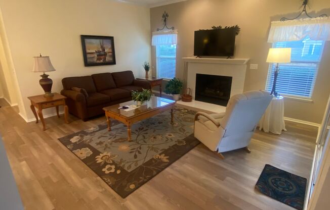 Two Bedroom Two Bathroom Villa Townhouse