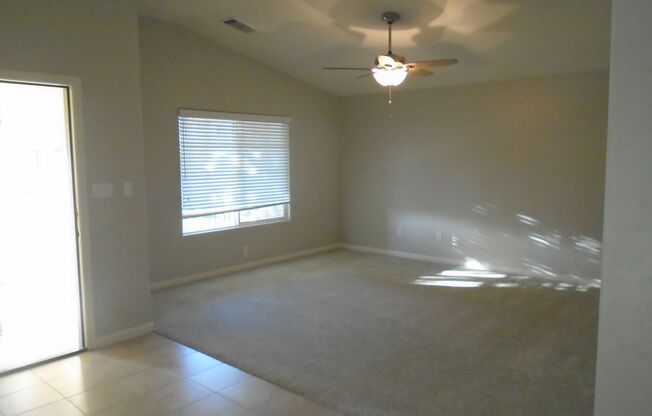 NORTHWEST! MOVE-IN SPECIAL $3225.00 TOTAL TO MOVE IN !!!Application pending
