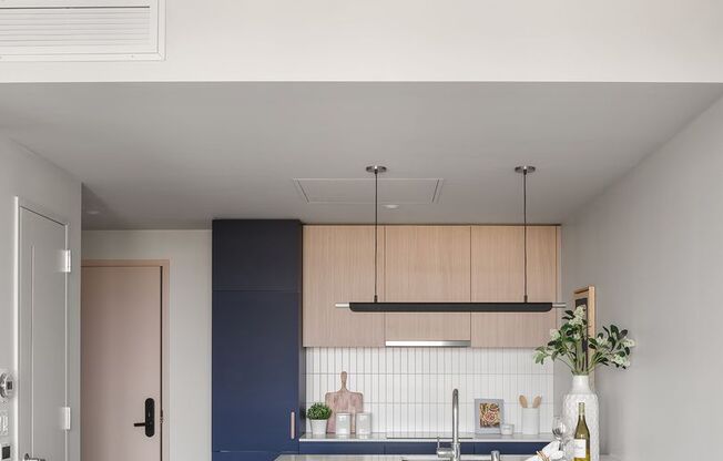 1 bed, 1 bath, 512 sqft, $3,545, Unit 517