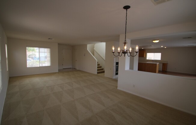 Spacious 3-Bedroom Home in Northwest Las Vegas with Open Floor Plan!