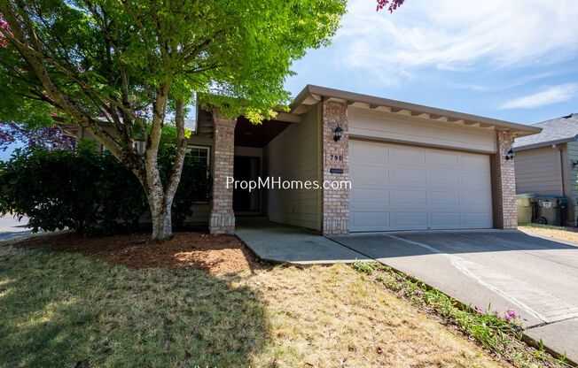 Three Bedroom Ranch In Aloha On Peaceful Corner Lot!