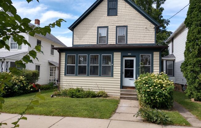 Spacious 4-Bed, 1.5-Bath Home in Vilas Neighborhood
