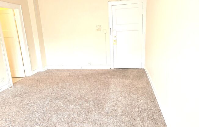 Studio, 1 bath, $775, Unit 305