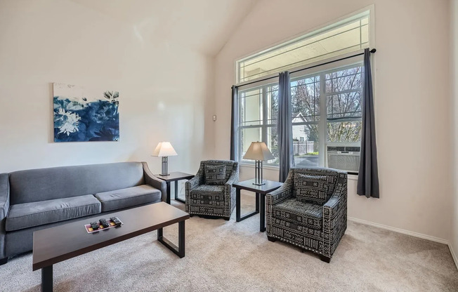Charming Home For Lease in Rose Hill