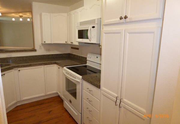 2 beds, 2 baths, $2,300