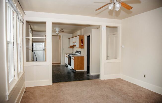 2 beds, 1 bath, $1,200