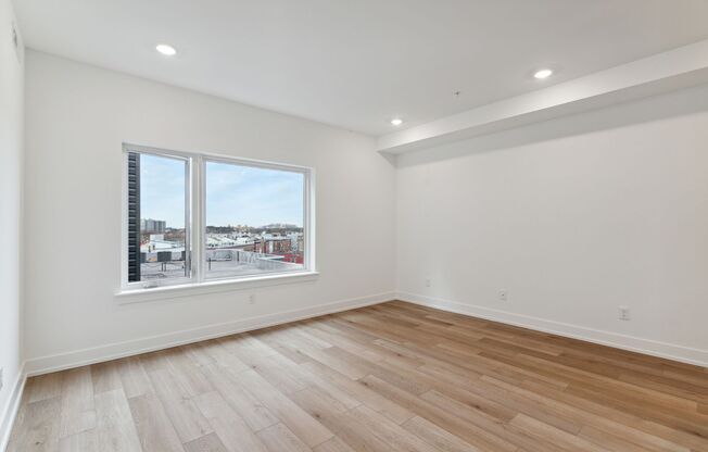 2 beds, 2 baths, 928 sqft, $2,175, Unit Unit 605