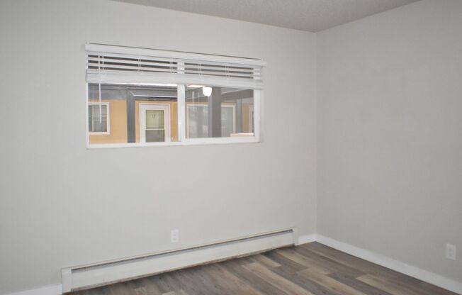 2 beds, 1 bath, 775 sqft, $1,395, Unit 450-8