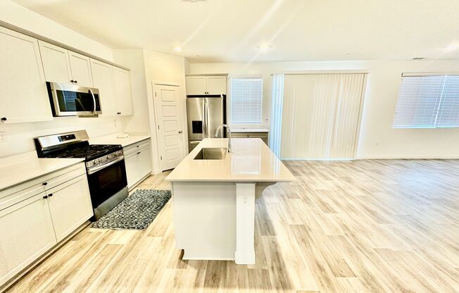 Newly-Built NextGen 5 bed 3.5 bath Lennar with In-Law Suite