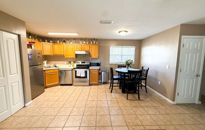 1014 SW 1st Ave Unit D