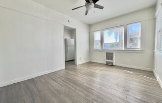 1 bed, 1 bath, 418 sqft, $1,650, Unit 01