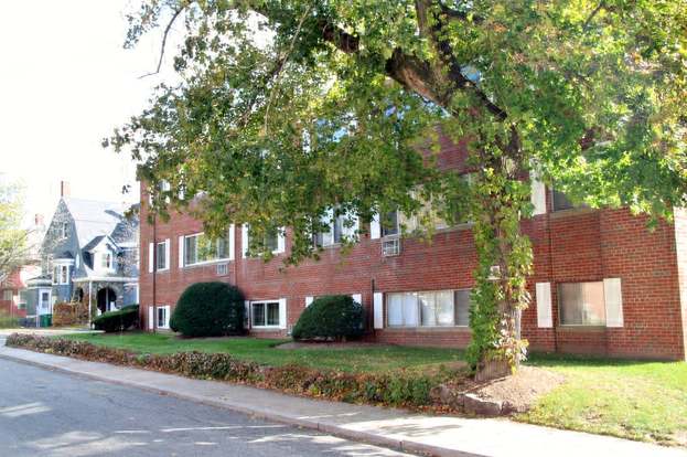 8 WESLEY ST