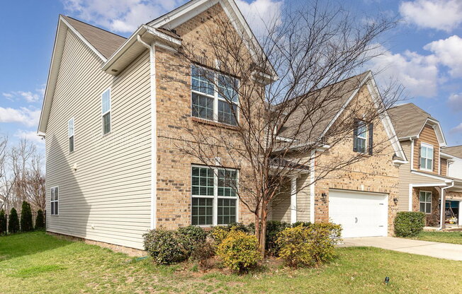 7922 KELBURN LN