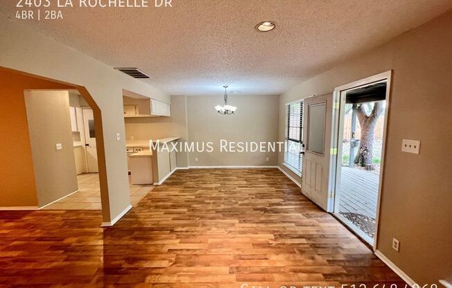 2403 LA ROCHELLE DR