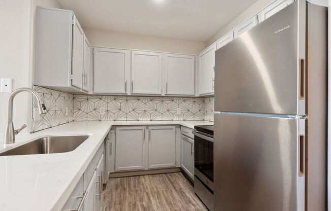 2 beds, 2 baths, 972 sqft, $1,599, Unit 320