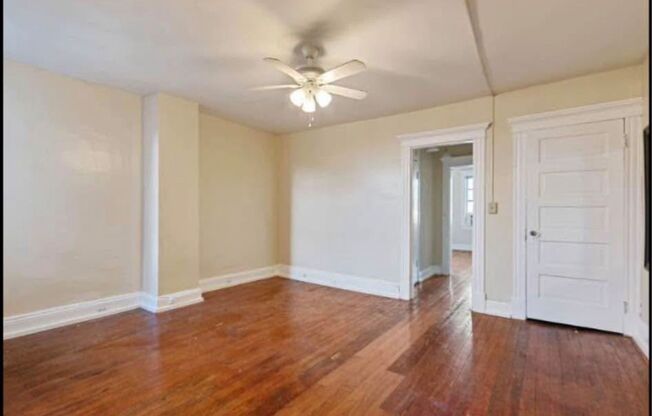 2916 Guilford Ave