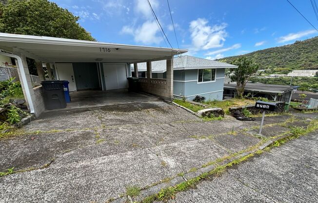 1716 Kuikele St