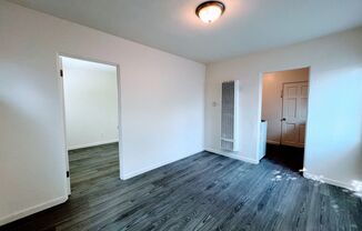 1 bed, 1 bath, $1,950, Unit 1942