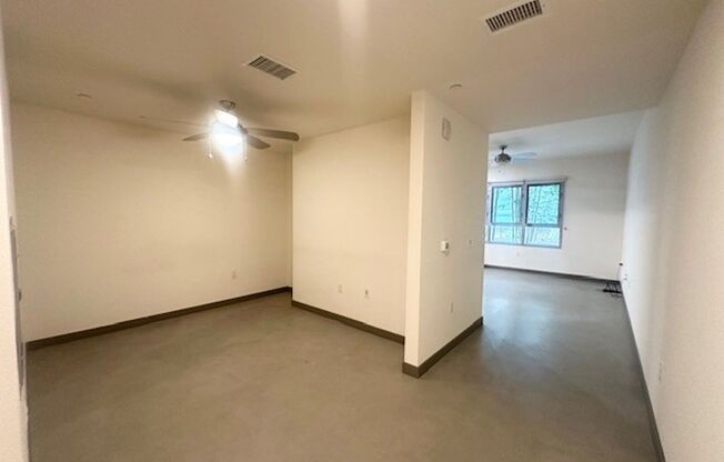 Studio, 1 bath, 554 sqft, $2,695, Unit 105