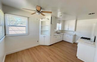 gardengrove11642-58