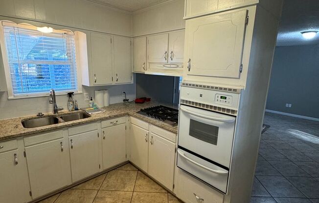 3 beds, 2 baths, $1,800