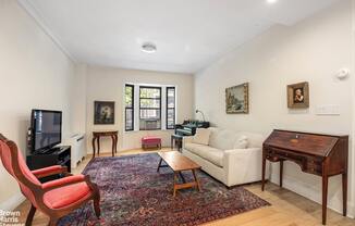 514 W 110 ST