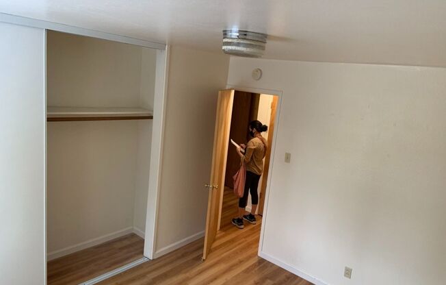 2540 Benvenue LLC