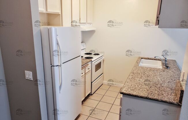 1 Bedroom Just Minutes to Beach in Oceanside West of the 5!