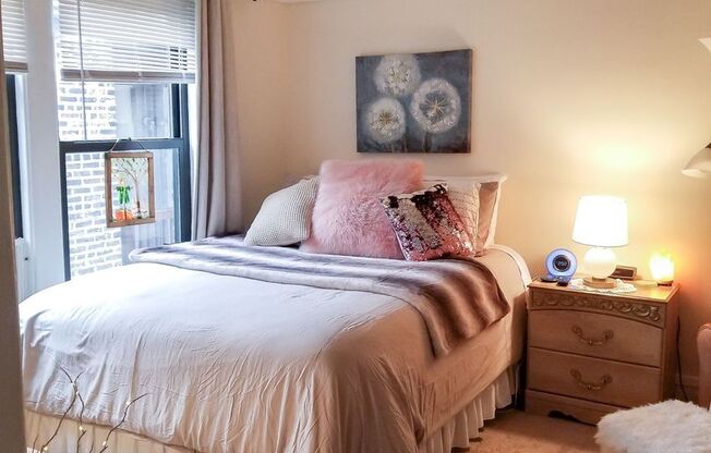 Studio, 1 bath, 445 sqft, $1,575, Unit 518-314