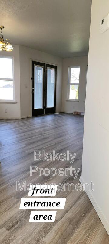11298 W STALLION LN