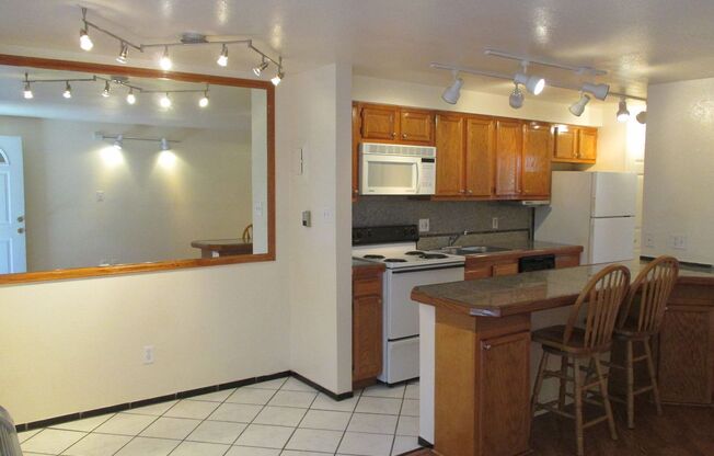 1 bed, 1 bath, $1,545, Unit 640-204