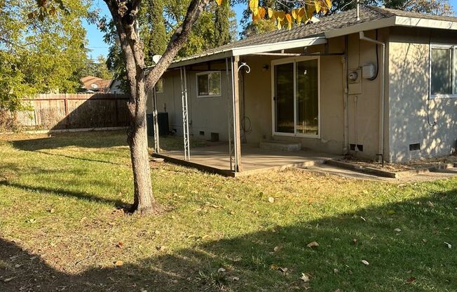 3 beds, 2 baths, $2,095