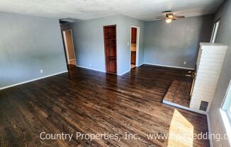 3 beds, 1 bath, $1,695