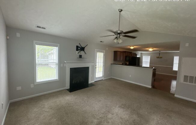 3 beds, 2.5 baths, $1,900