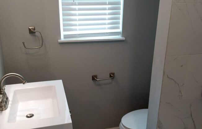 2 beds, 1 bath, 950 sqft, $1,295, Unit 11220 W 60th Terrace - Unit C