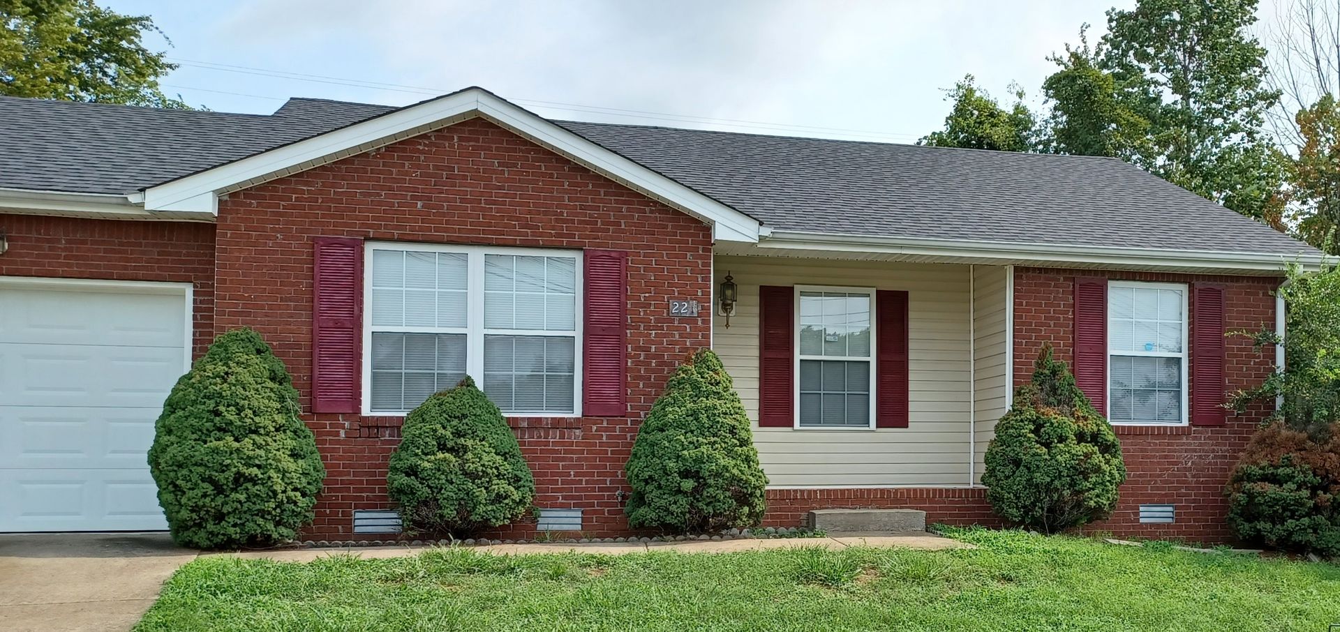 Coming Soon! Cute home close to Fort Campbell