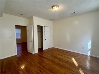 12 PARIS ST