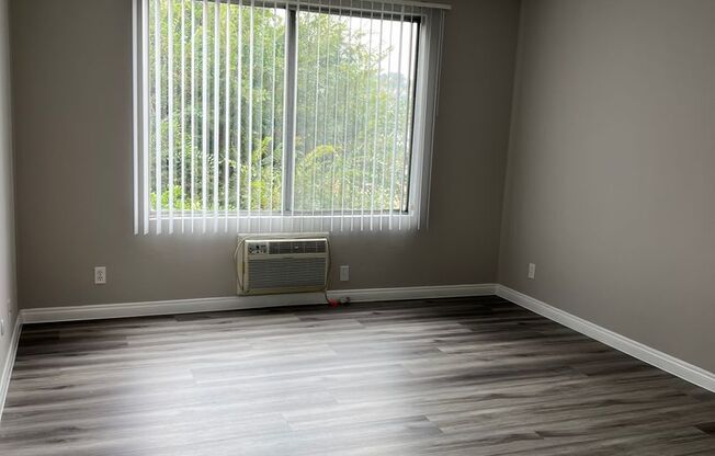 1 bed, 1 bath, 541 sqft, $1,595, Unit 1900-203