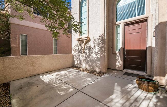 Modern Oasis in the Heart of Las Vegas