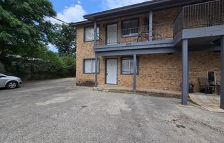 530 W. Hopkins