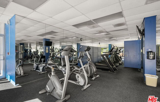 2 beds, 2 baths, 1,410 sqft, $6,500, Unit 5G