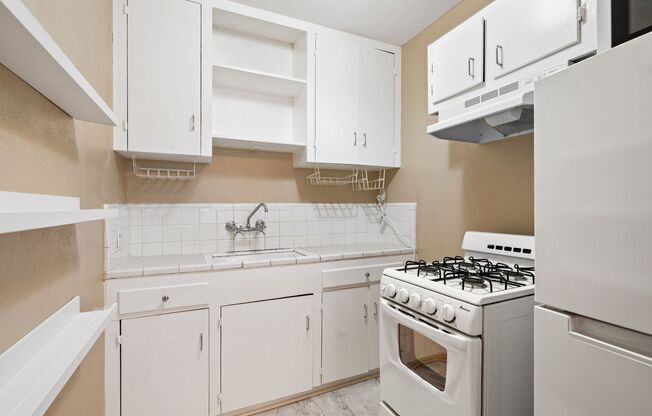 1 bed, 1 bath, $1,500, Unit Unit A