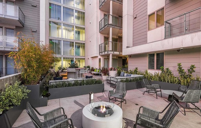 Garden Courtyard at F11 Luxury Apartments in San Diego, CA