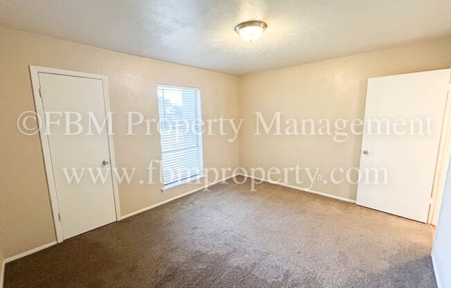 2 beds, 1 bath, 801 sqft, $1,125, Unit 221