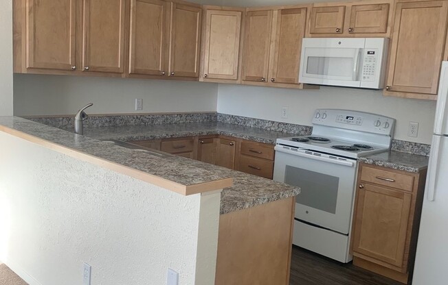 1 bed, 1 bath, 600 sqft, $1,575, Unit 1025-203