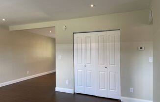 2 beds, 1 bath, 1,000 sqft, $1,350, Unit LEST1002-2