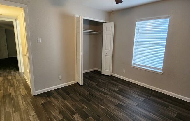 2 beds, 2 baths, 931 sqft, $1,195, Unit 02-0213