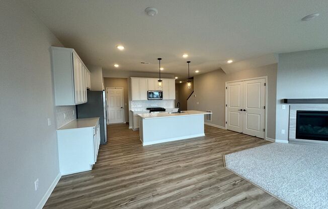 Gorgeous New Construction 3 bed 3 bath Townhome in Woodbury with 2 Car Garage & Yard