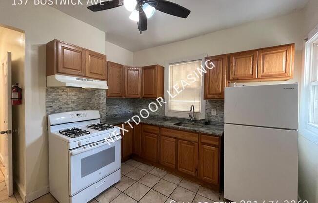 137 BOSTWICK AVE